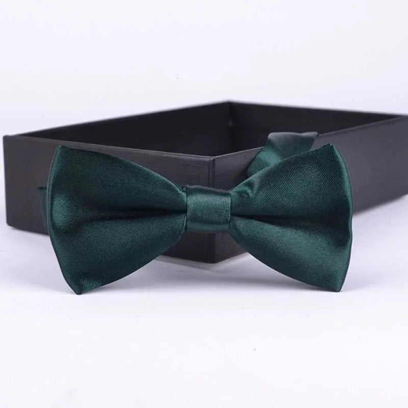 Dark Green pre-tied bow tie for boys - Little Boy Swag