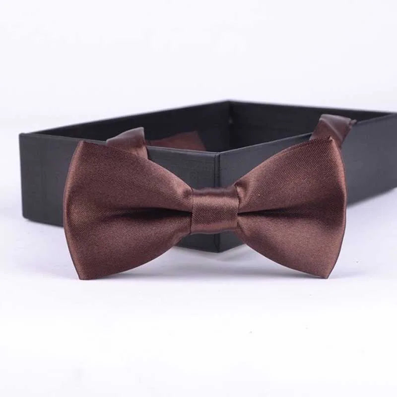 Brown pre-tied bow tie for boys - Little Boy Swag
