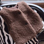 Kids sherpa fleece vest in dark coffee
