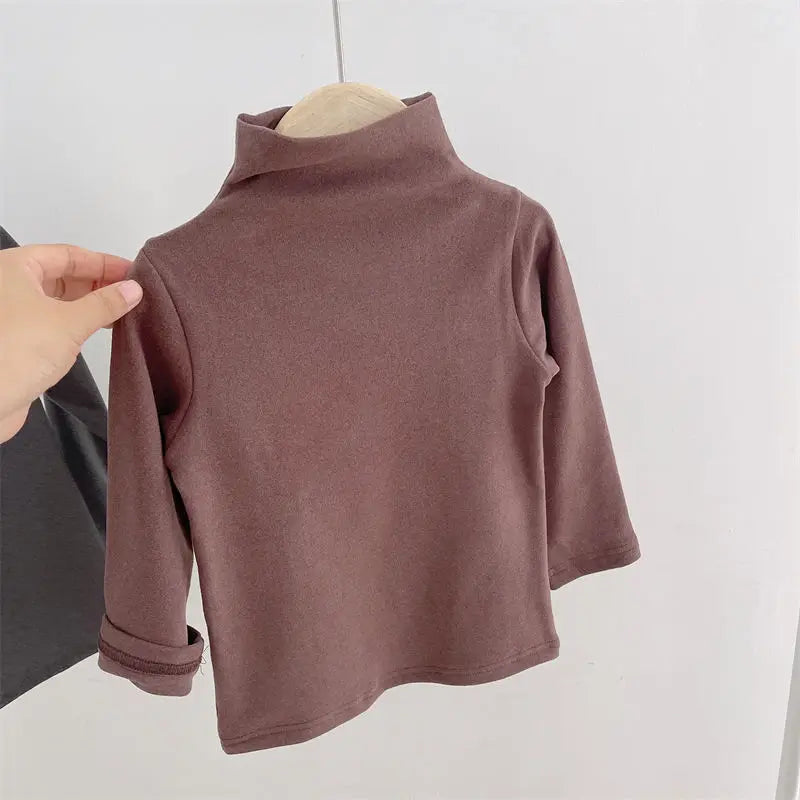 Kids turtleneck in coffee