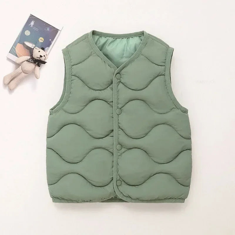 Kids quilted puffer vest in green