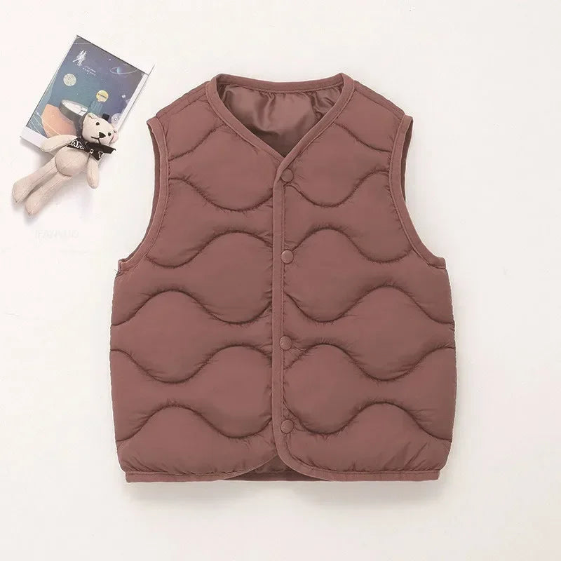 Kids quilted puffer vest in coffee