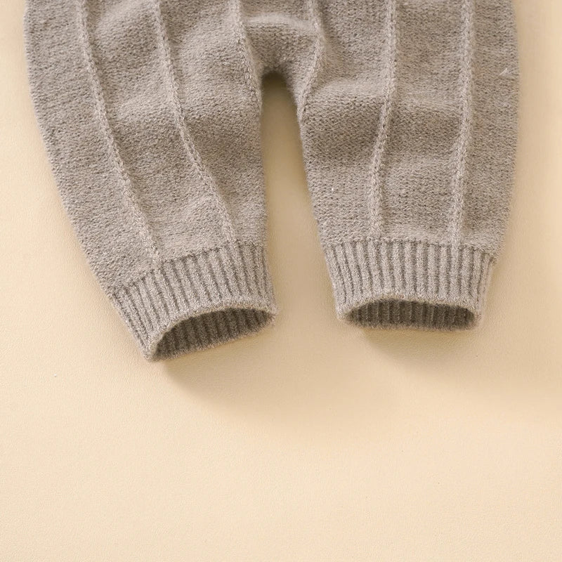 Coming home outfit knit romper set detail